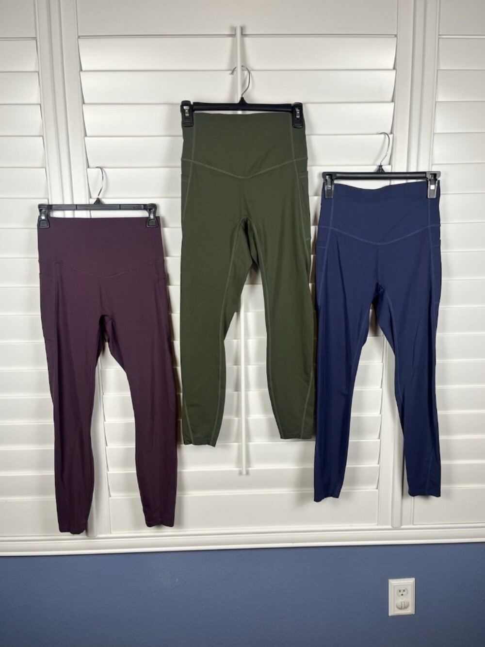 Halara Women’s Size Small 3 Pack High Rise 7/8 Pocket Workout Leggings